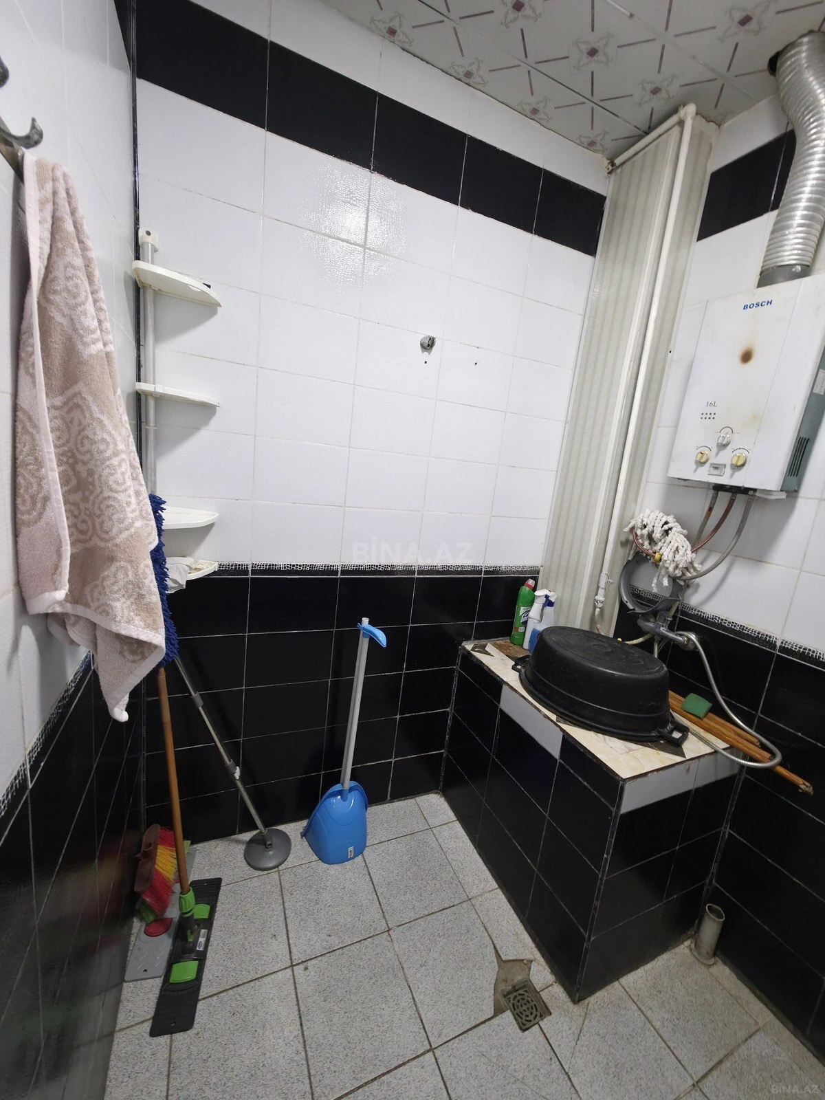 Satılır 3 otaqlı mənzil 110 m²