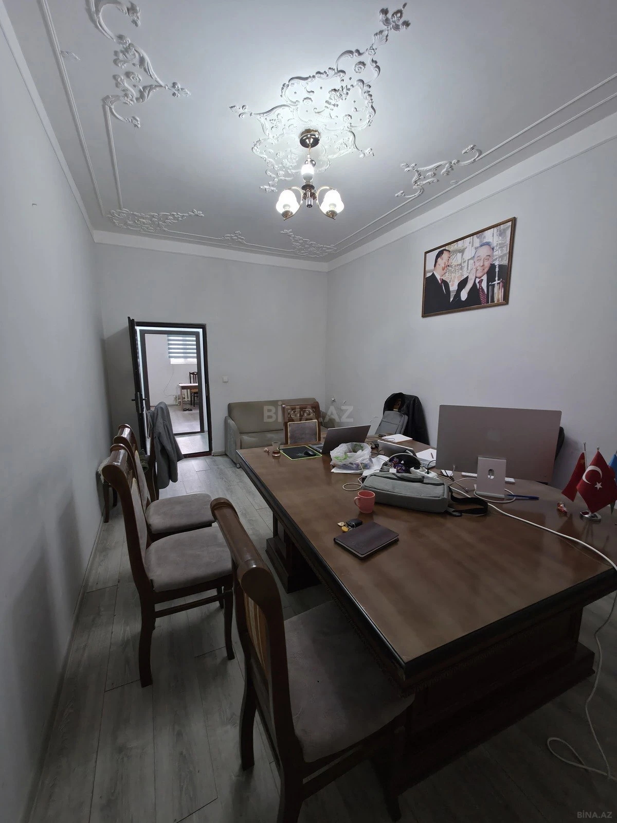 Satılır 3 otaqlı mənzil 110 m²
