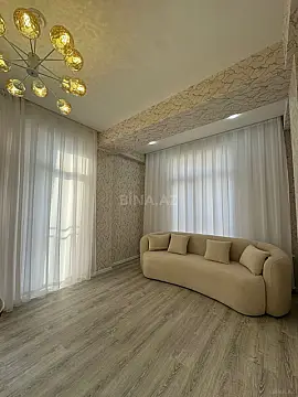 Kirayə verilir 2 otaqlı mənzil 70 m²