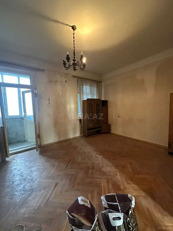 Satılır 2 otaqlı mənzil 65 m²