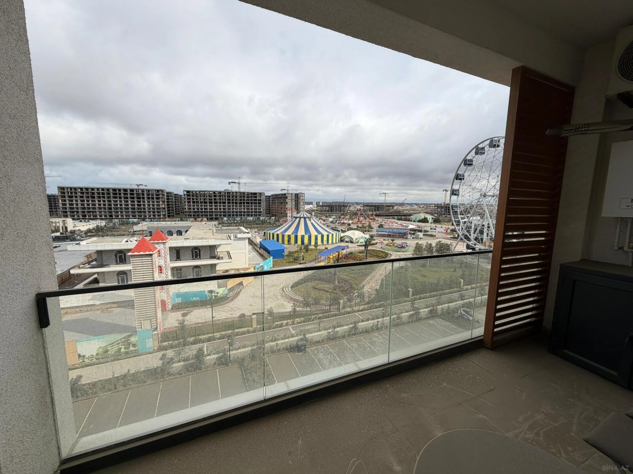 Kirayə verilir 1 otaqlı mənzil 57.4 m²