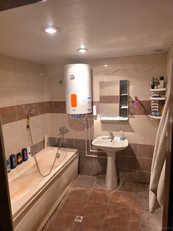 Satılır 3 otaqlı mənzil 100 m²