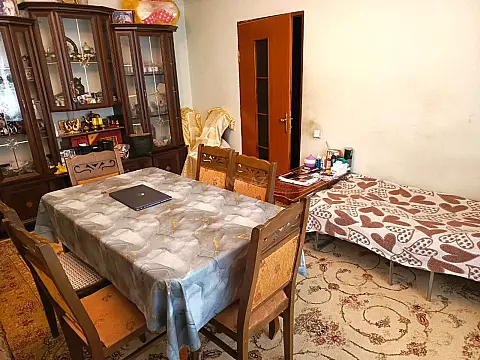 Satılır 3 otaqlı mənzil 100 m²