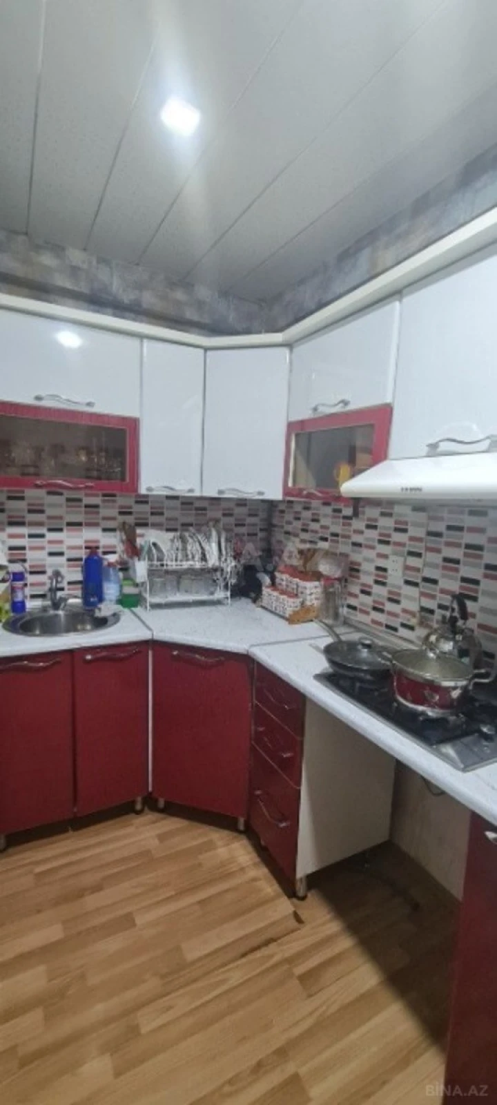Satılır 2 otaqlı mənzil 67 m²