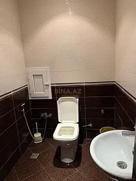 Kirayə verilir 2 otaqlı mənzil 98 m²