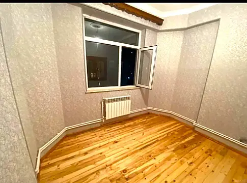 Satılır 3 otaqlı mənzil 70 m²