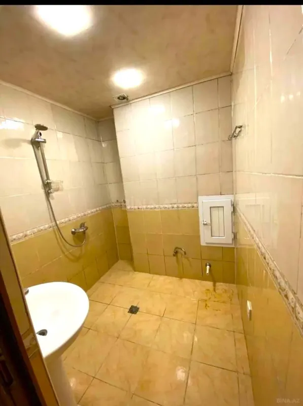 Satılır 3 otaqlı mənzil 70 m²