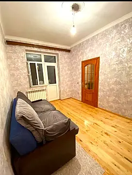 Satılır 3 otaqlı mənzil 70 m²