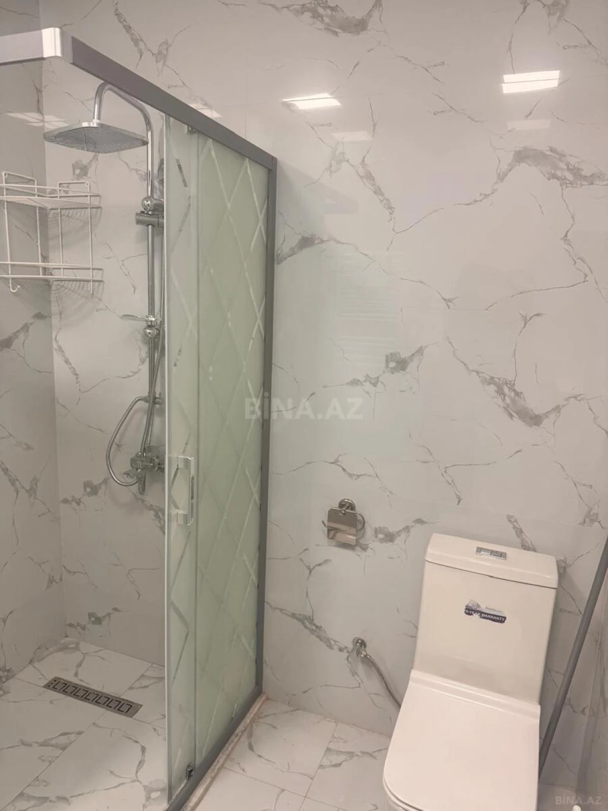Kirayə verilir 3 otaqlı mənzil 105 m²