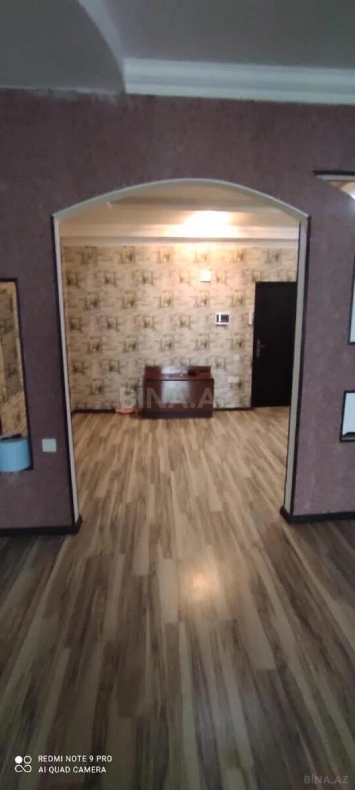 Satılır 3 otaqlı mənzil 110 m²