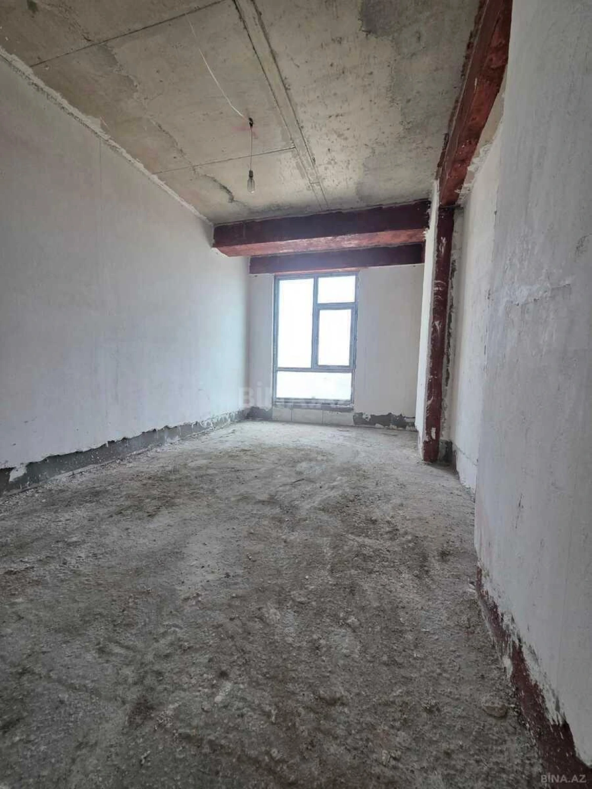 Satılır 3 otaqlı mənzil 133 m²