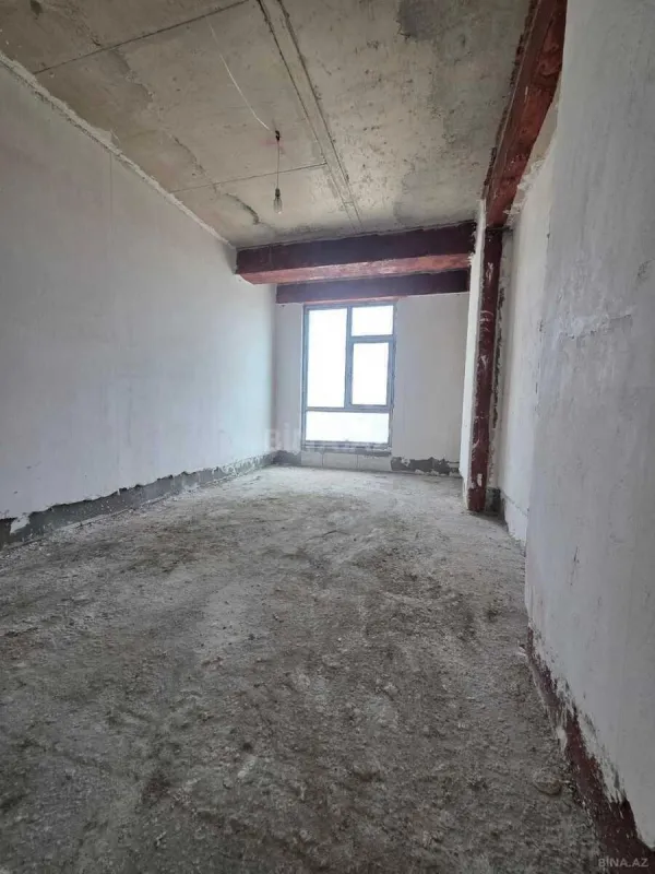 Satılır 3 otaqlı mənzil 133 m²