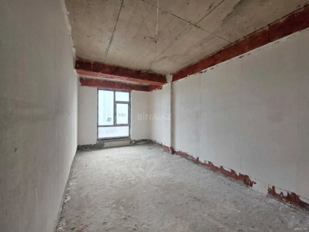 Satılır 3 otaqlı mənzil 133 m²