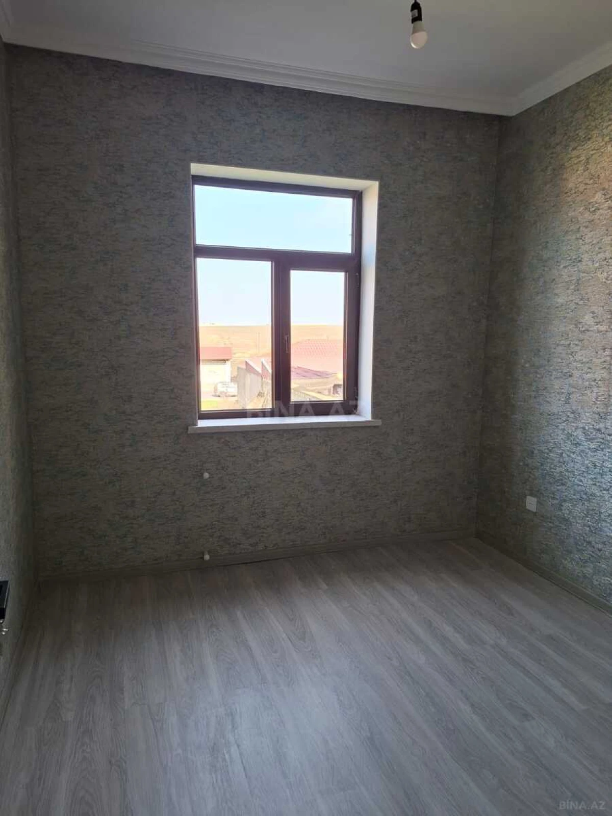 Satılır 4 otaqlı həyət evi 125 m²
