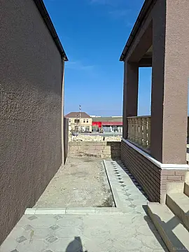 Satılır 4 otaqlı həyət evi 125 m²