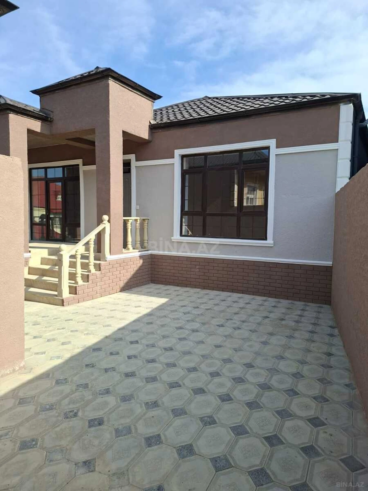 Satılır 4 otaqlı həyət evi 125 m²