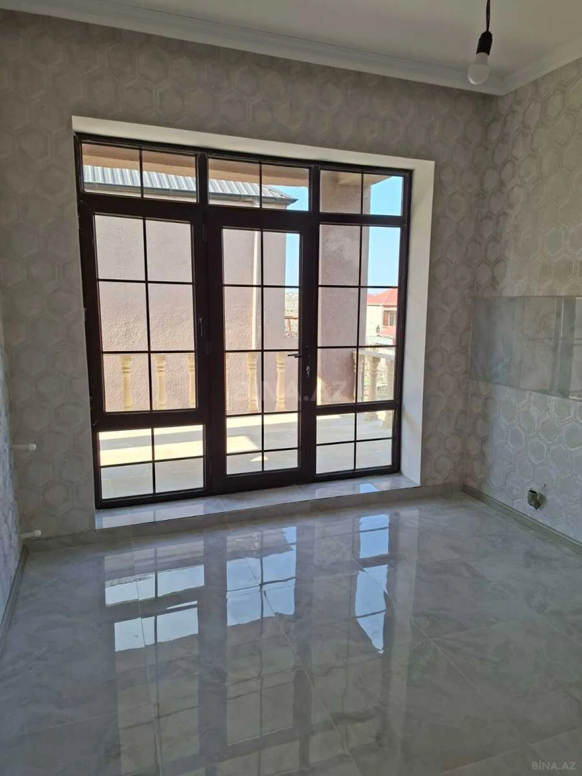 Satılır 4 otaqlı həyət evi 125 m²