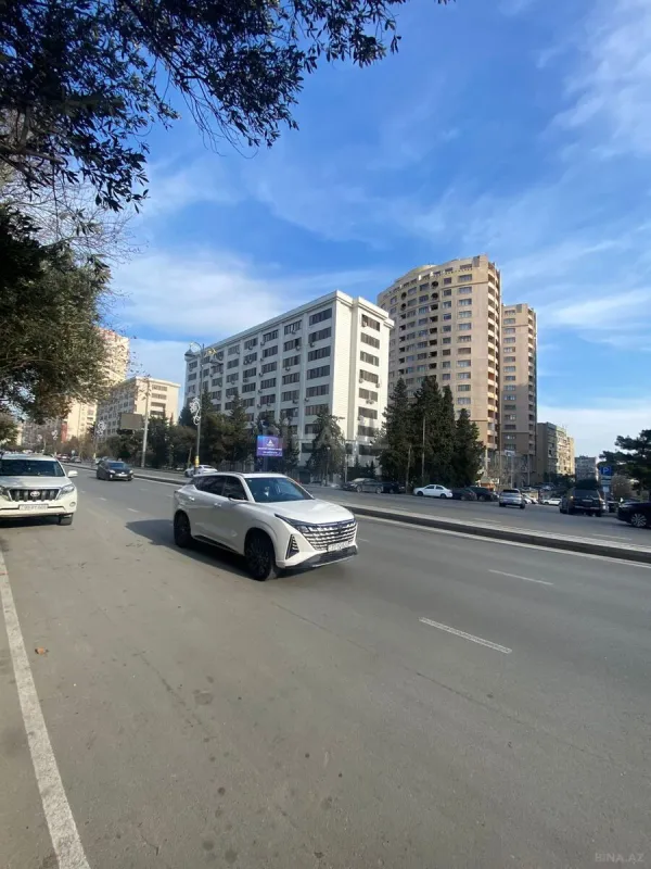 Satılır 2 otaqlı mənzil 70 m²