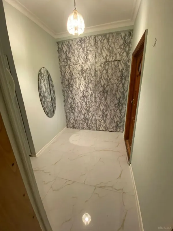 Satılır 2 otaqlı mənzil 70 m²