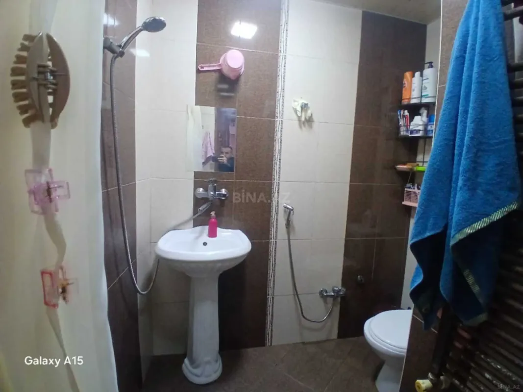 Satılır 5 otaqlı həyət evi 150 m²