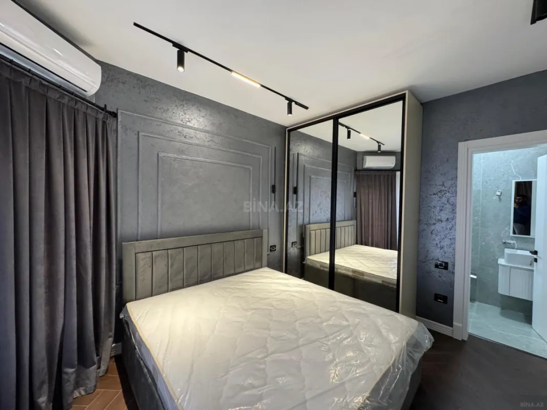 Satılır 5 otaqlı həyət evi 250 m²