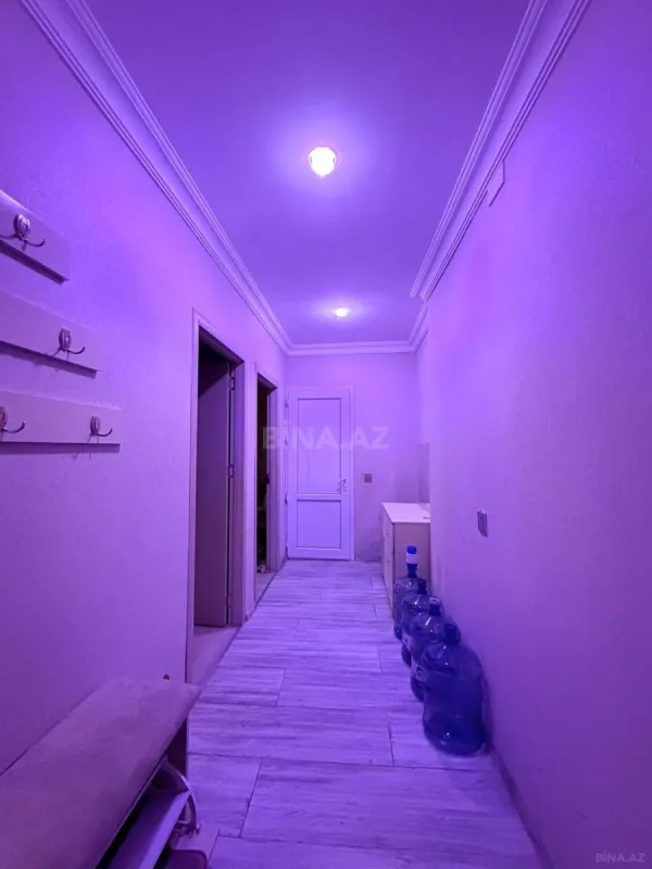 Kirayə verilir 2 otaqlı mənzil 70 m²