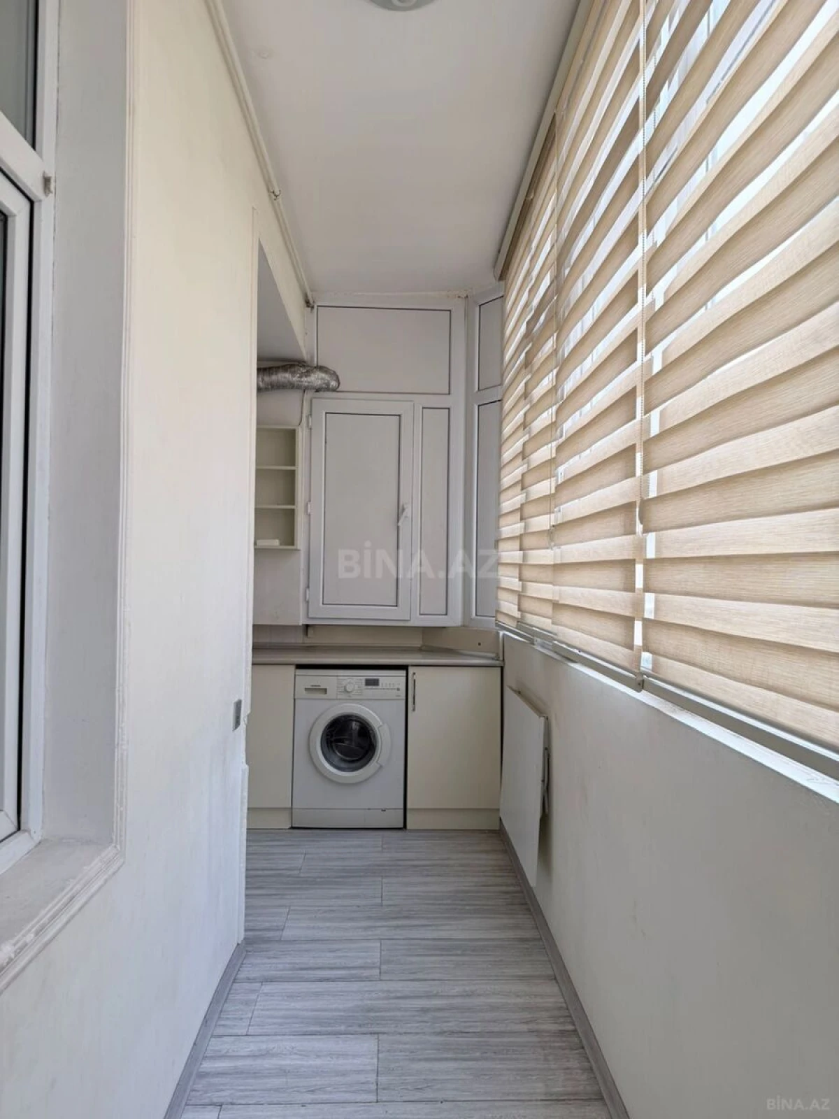 Kirayə verilir 2 otaqlı mənzil 70 m²