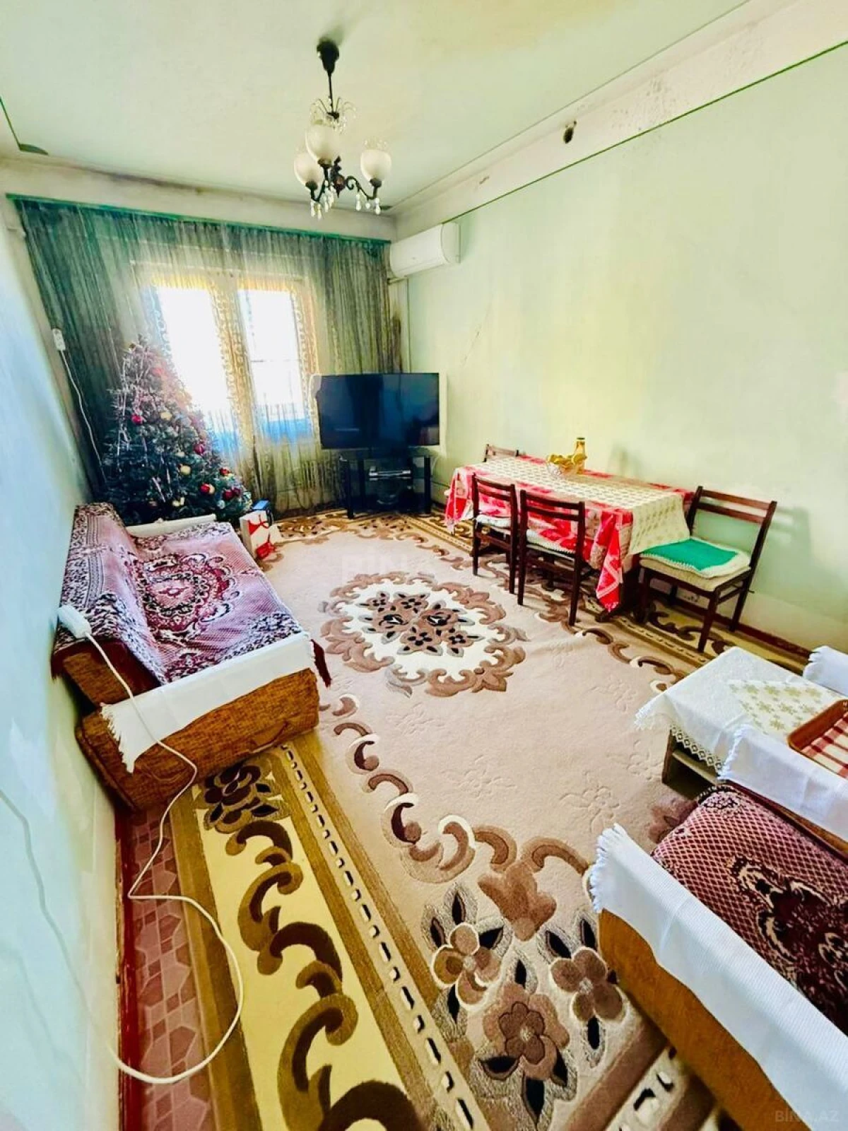Satılır 4 otaqlı mənzil 101 m²