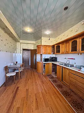 Satılır 3 otaqlı mənzil 115 m²