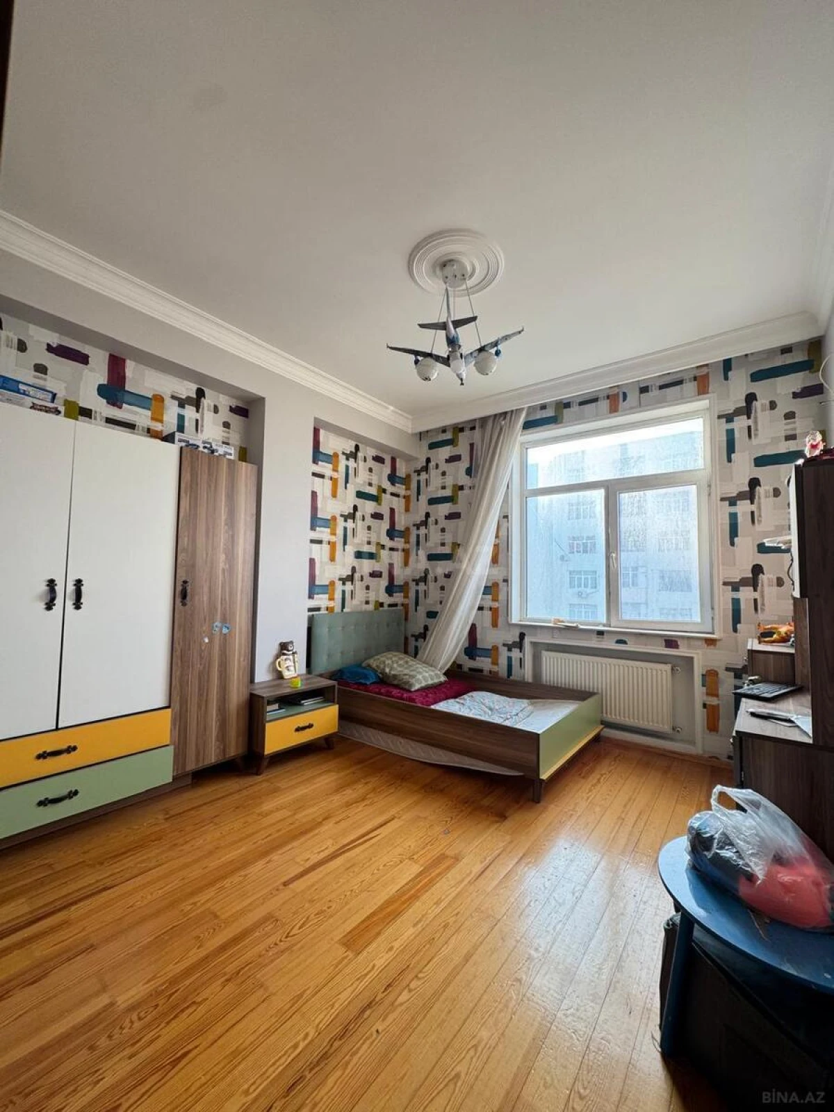 Satılır 3 otaqlı mənzil 115 m²