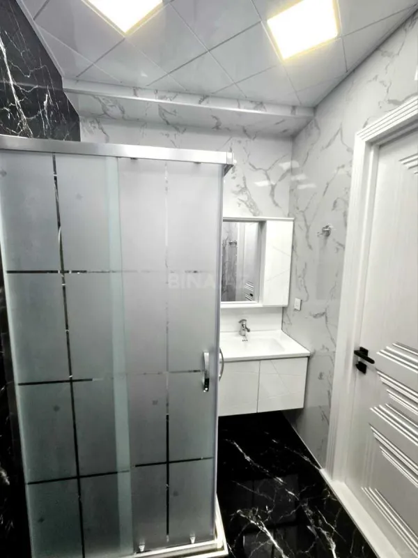 Satılır 3 otaqlı mənzil 95 m²