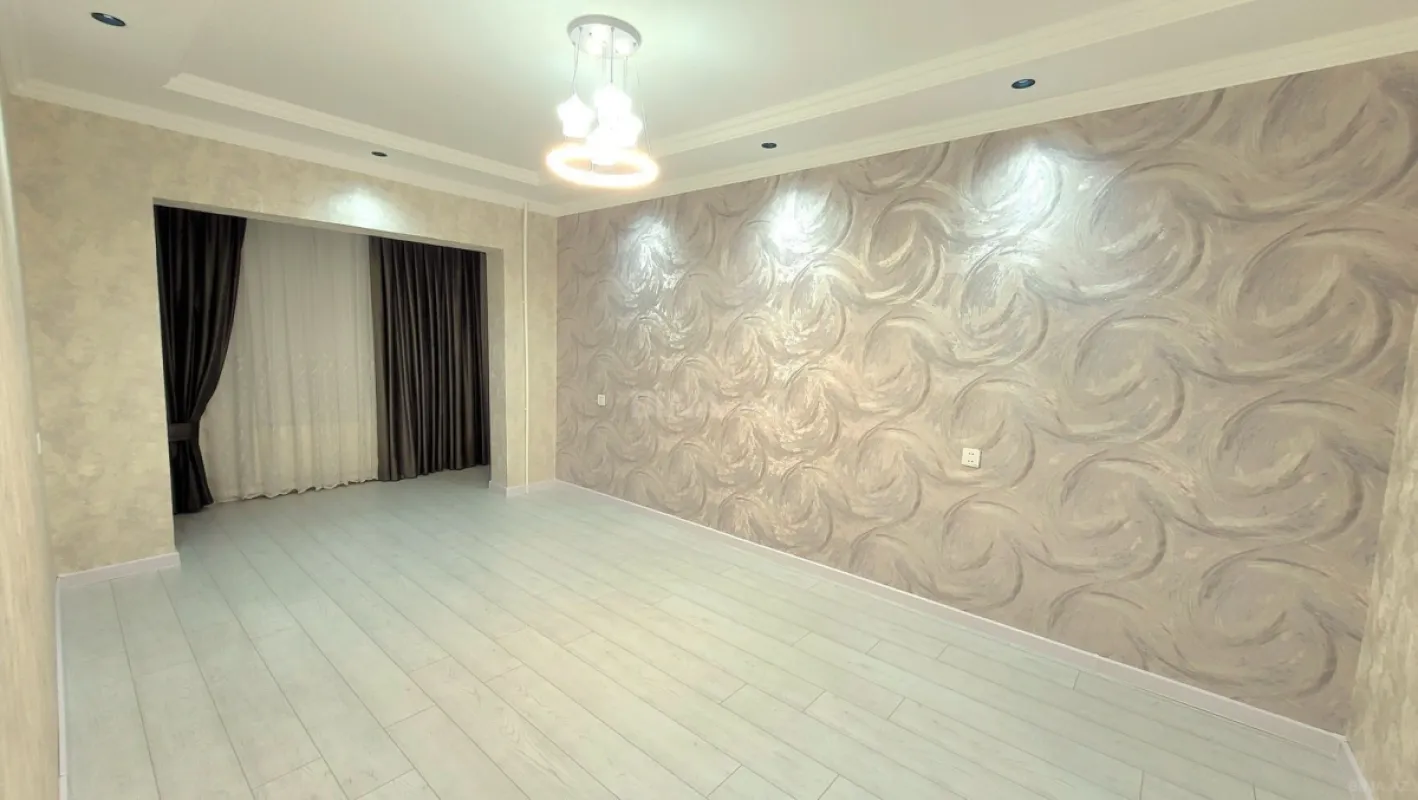 Satılır 3 otaqlı mənzil 83 m²