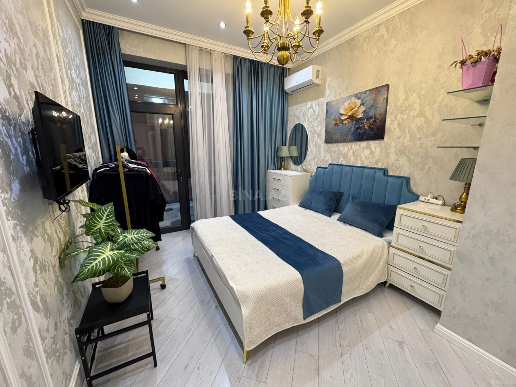 Satılır 2 otaqlı mənzil 55 m²