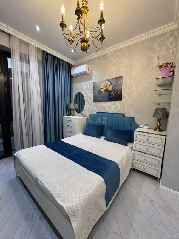 Satılır 2 otaqlı mənzil 55 m²