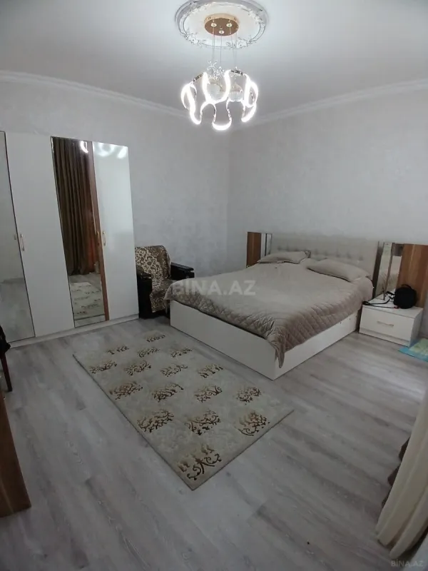 Satılır 4 otaqlı həyət evi 105 m²