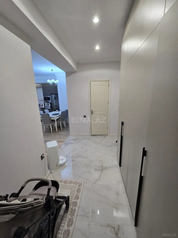Satılır 1 otaqlı mənzil 70 m²