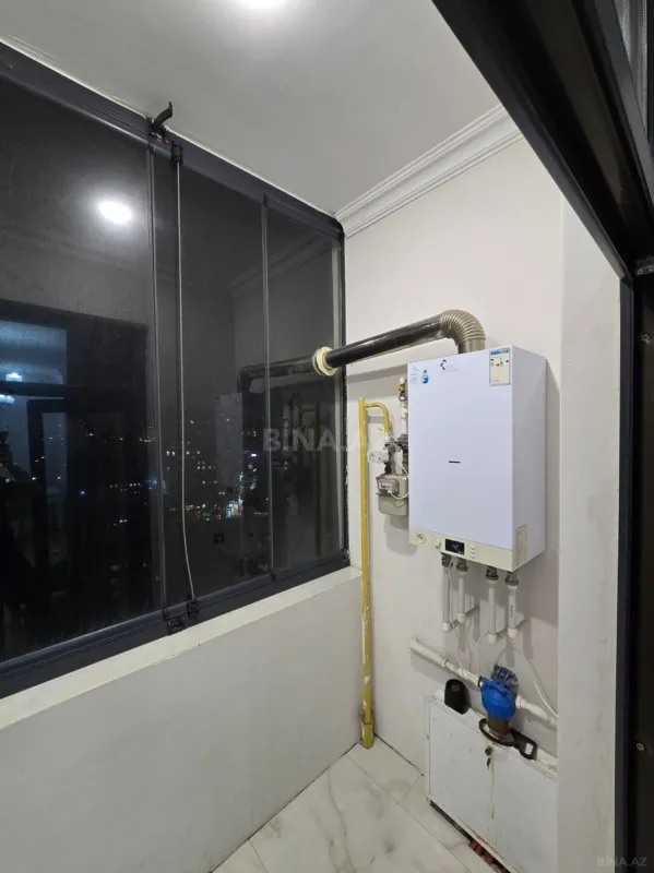 Satılır 1 otaqlı mənzil 70 m²