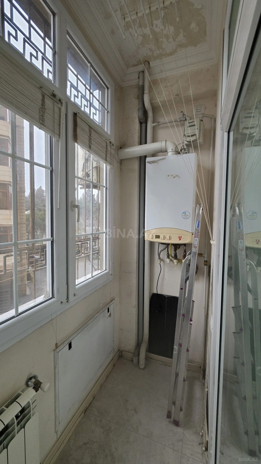 Kirayə verilir 4 otaqlı mənzil 150 m²