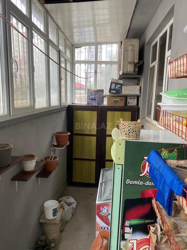 Satılır 4 otaqlı mənzil 105 m²