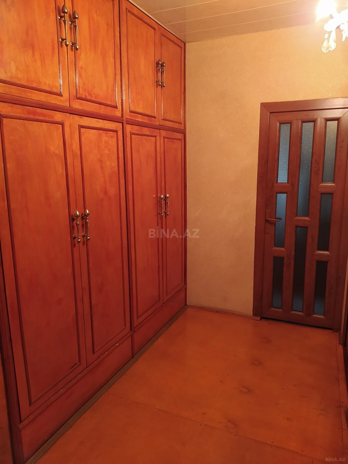 Satılır 3 otaqlı mənzil 57 m²
