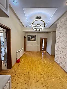 Satılır 3 otaqlı mənzil 110 m²
