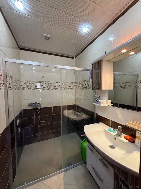 Satılır 3 otaqlı mənzil 110 m²