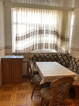 Kirayə verilir 3 otaqlı mənzil 90 m²