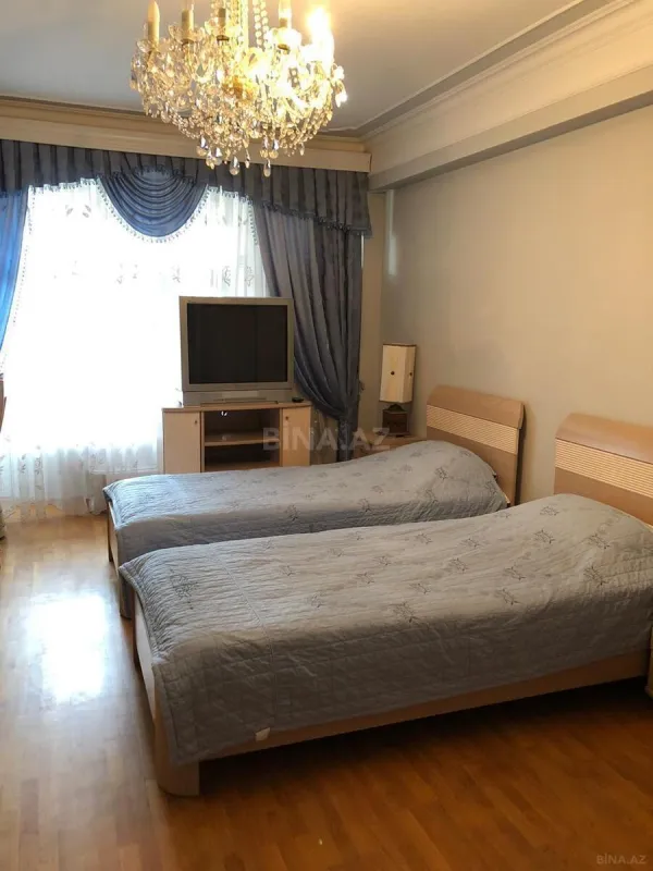 Kirayə verilir 3 otaqlı mənzil 90 m²