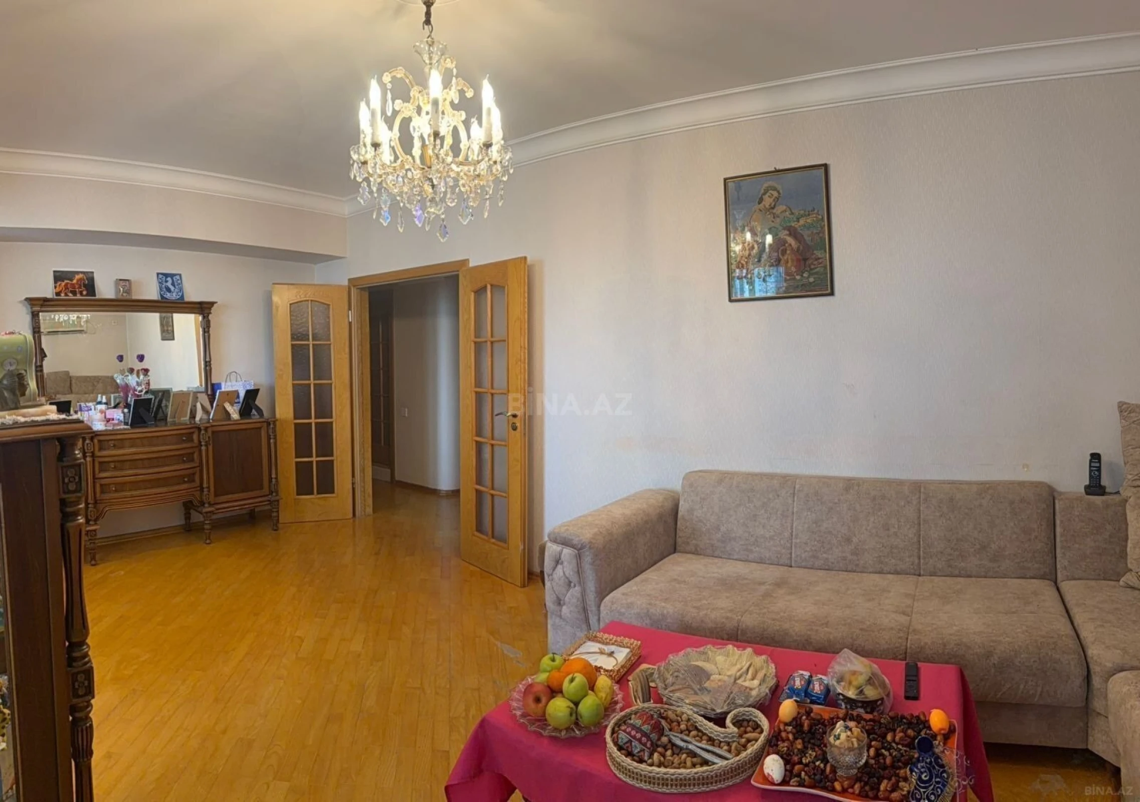 Satılır 3 otaqlı mənzil 110 m²