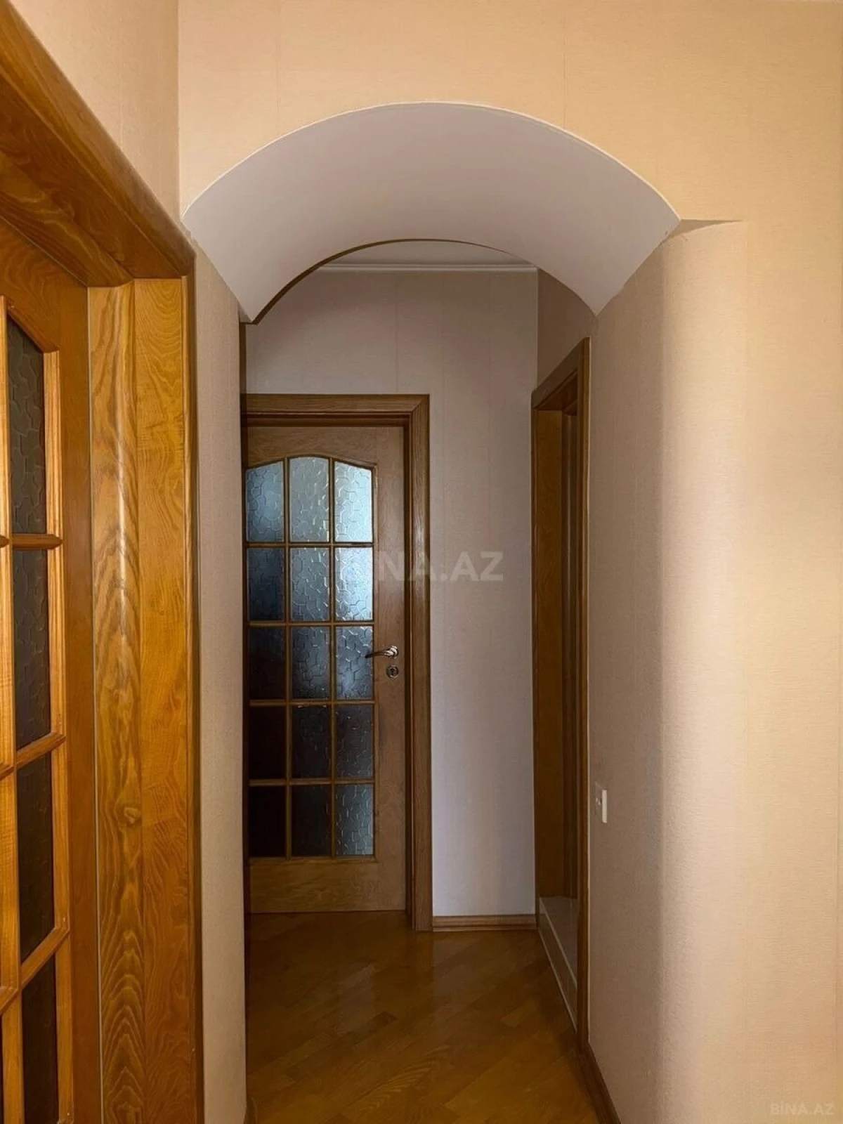 Satılır 3 otaqlı mənzil 110 m²
