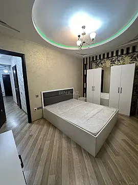 Satılır 2 otaqlı mənzil 82 m²