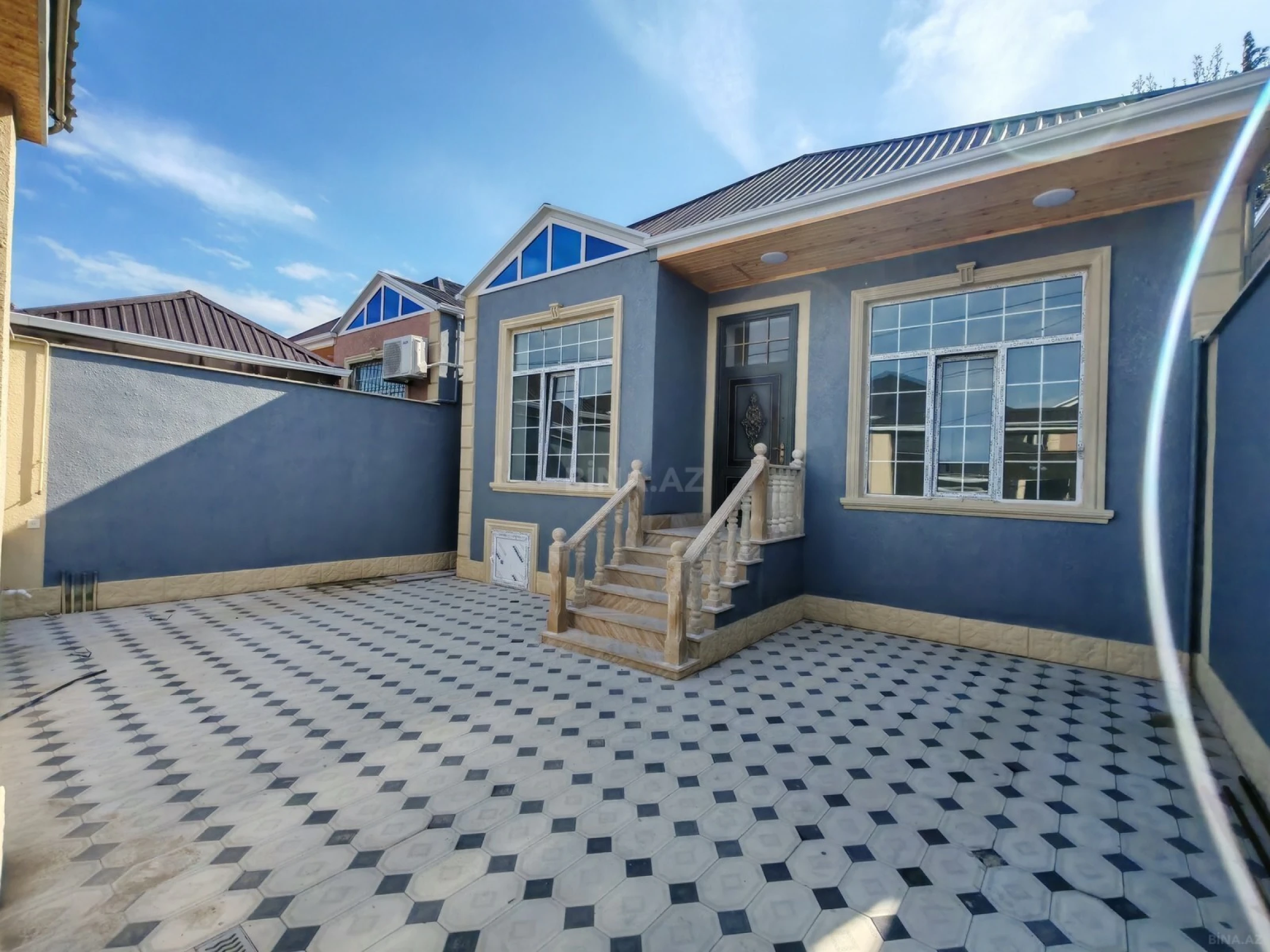 Satılır 3 otaqlı həyət evi 105 m²