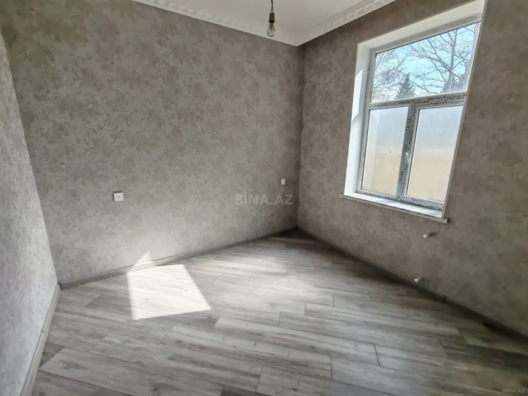 Satılır 3 otaqlı həyət evi 105 m²