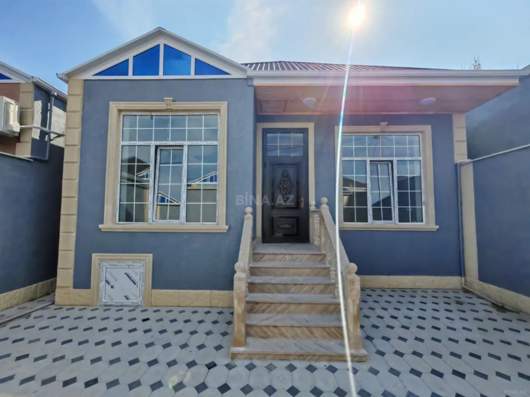 Satılır 3 otaqlı həyət evi 105 m²